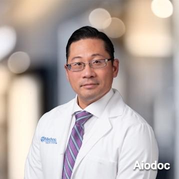 Alexander Cho, MD